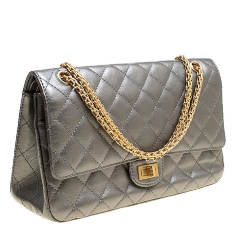 chanel 2.55 misure|chanel quilted reissue shoulder bag.